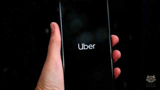 Aplicativo de transporte  condenado a indenizar casal agredido por motorista