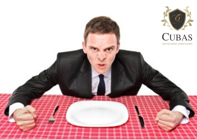 Cliente nem sempre tem raz�o, principalmente quando xinga e agride dono de restaurante