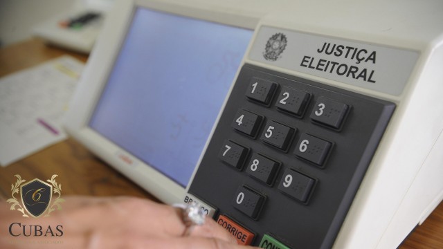 Unio indenizar eleitor que no pde votar por ter sido confundido com homnimo