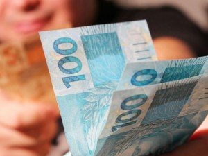 Banco  condenado a indenizar cliente por cobrana de emprstimo fraudulento