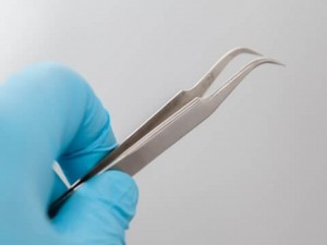 Mulher com pina no corpo aps operao cardaca ser indenizada por erro mdico