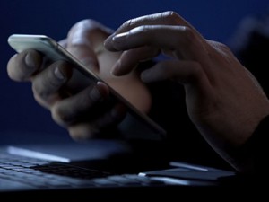 TRF4 condena homem que publicou anncio de venda de escravo em redes sociais